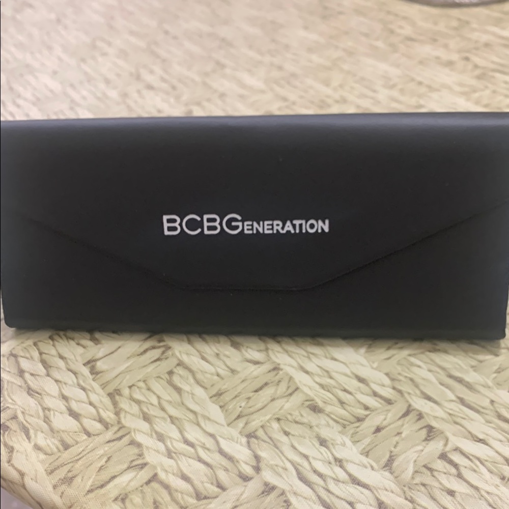 BCBGeneration Elegant Black Eyewear Case